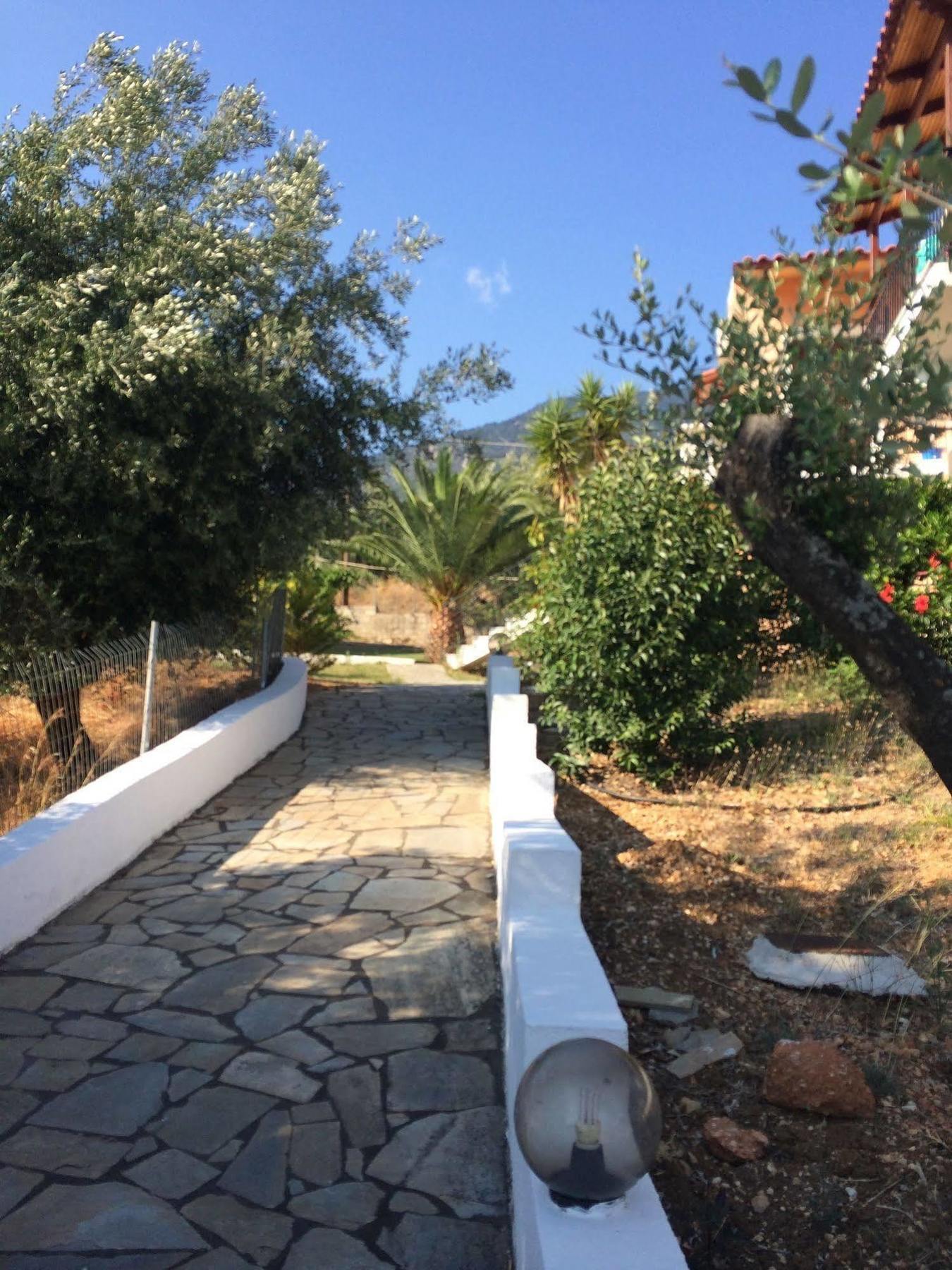 טרפזאקי Manolia Studios מראה חיצוני תמונה