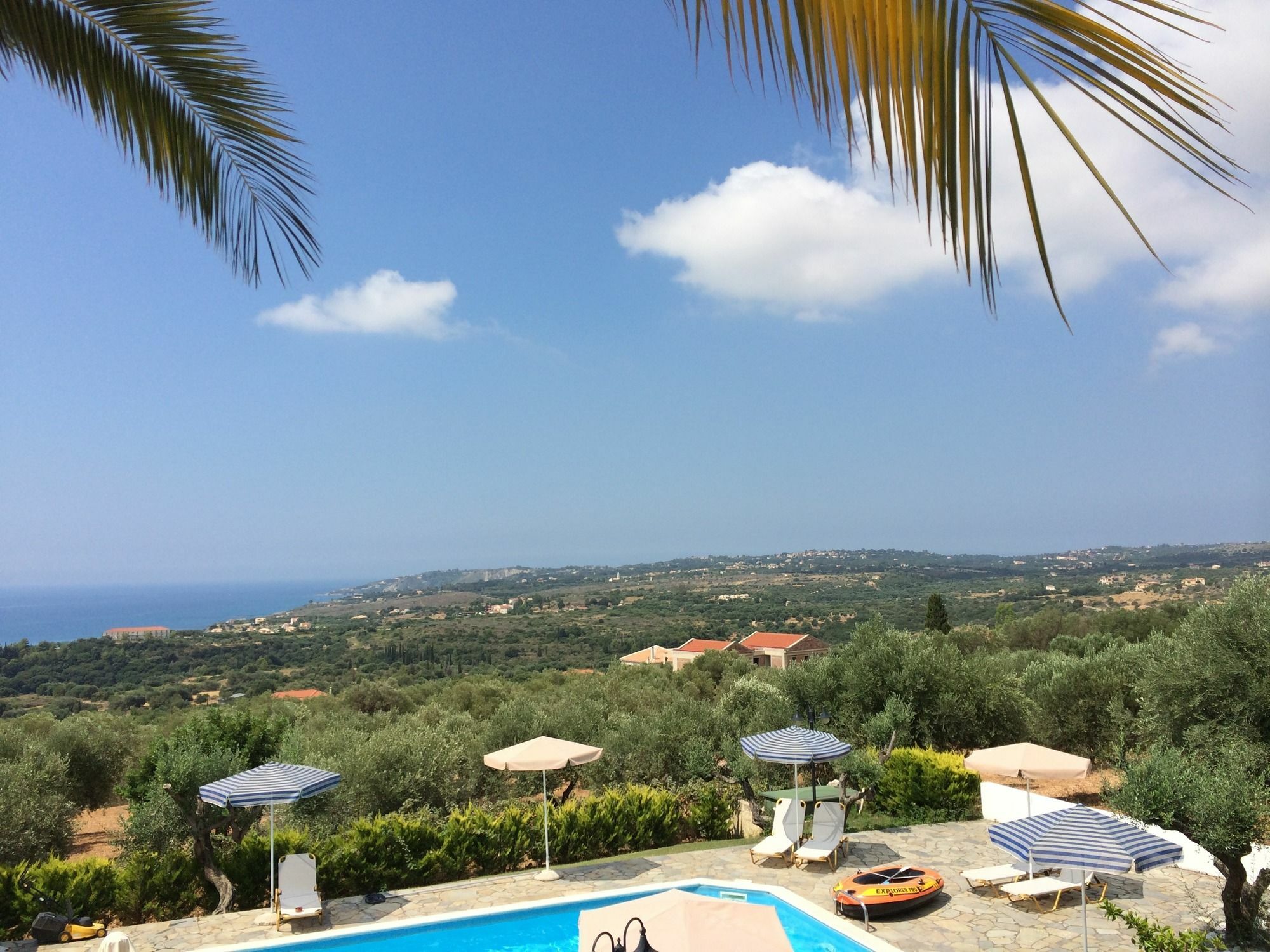 טרפזאקי Manolia Studios מראה חיצוני תמונה